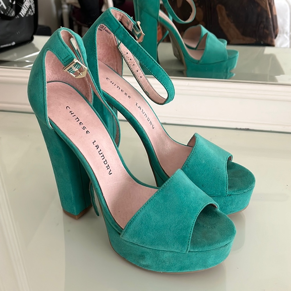 Chinese Laundry Platform Heel. WORN ONCE